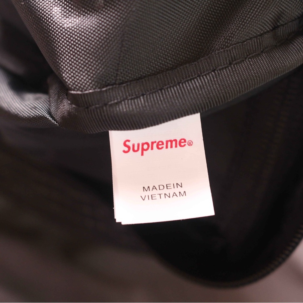 Supreme Mini Duffle Bag - Picture 3 of 7